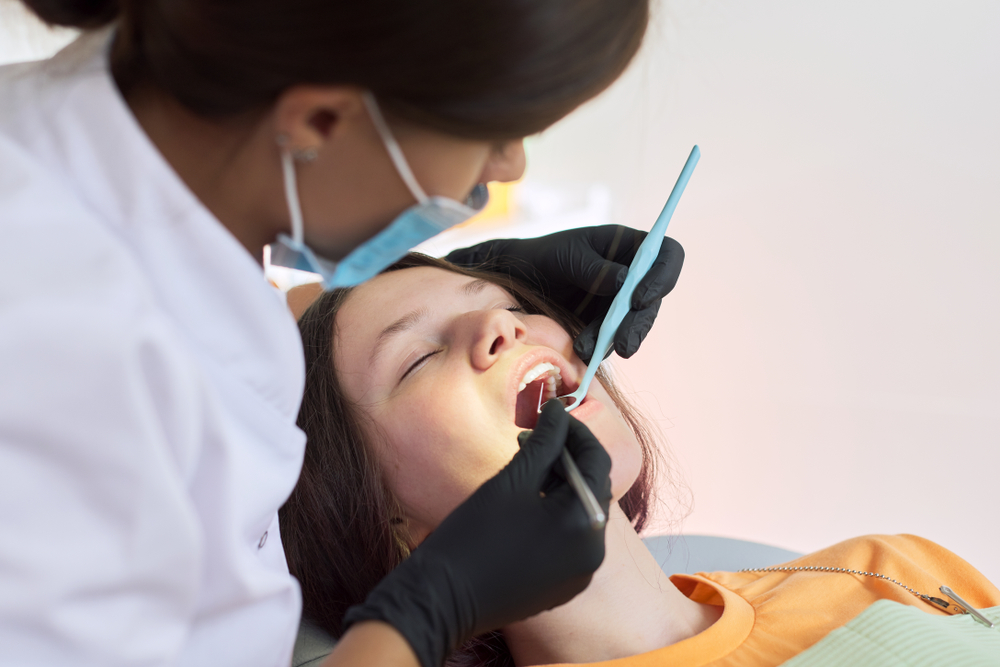 Custom Dental Veneers Treatment